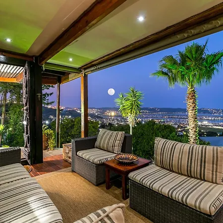 Knysna Lodge - Self Catering Unit With Woodfired Hot Tub Buitenkant foto