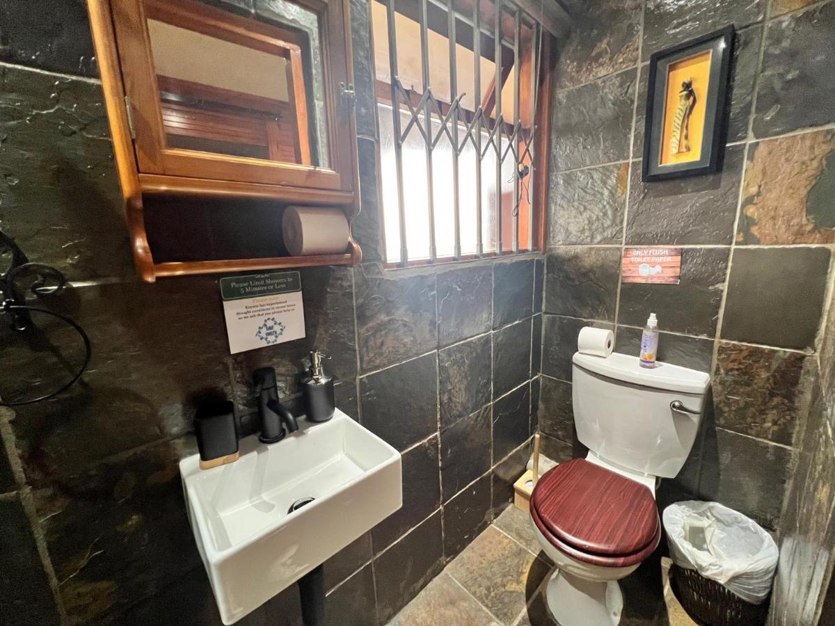 - Self Catering Unit With Woodfired Hot Tub * Knysna